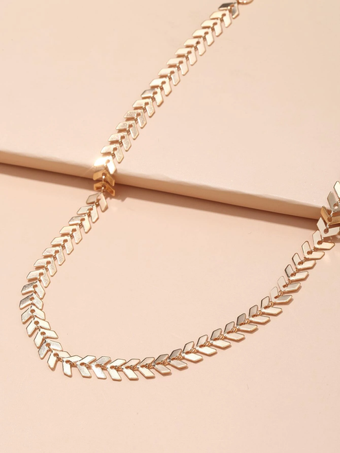 Arrow Leaf Choker Necklace