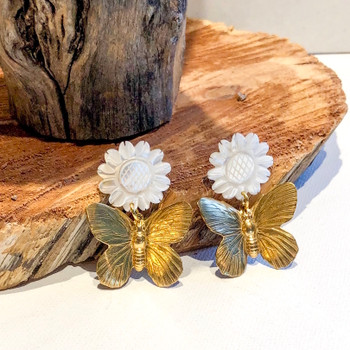 Sunflower + Gold Butterly