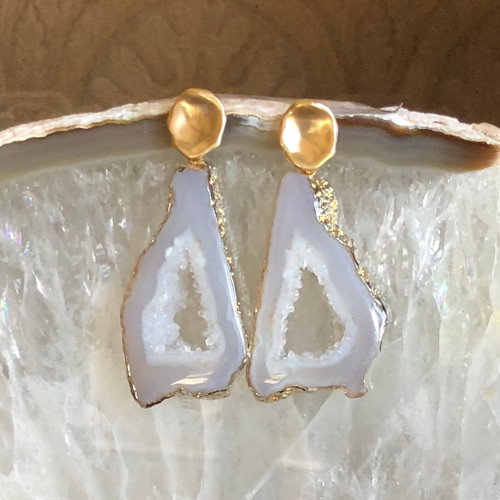 Gold Post + Agate Drop