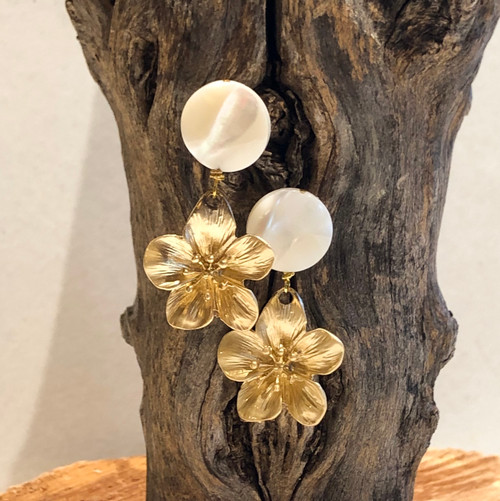 Pearl + Gold Flower Drop