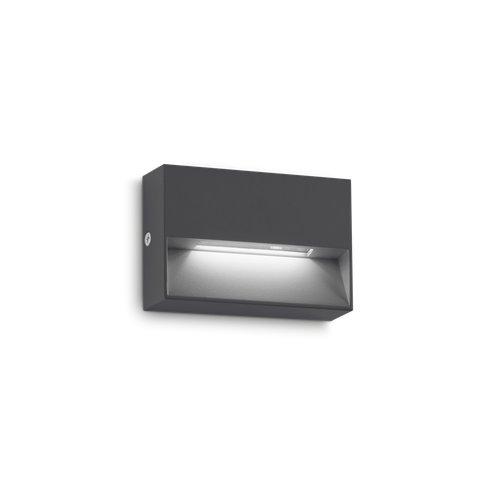 IUX328645