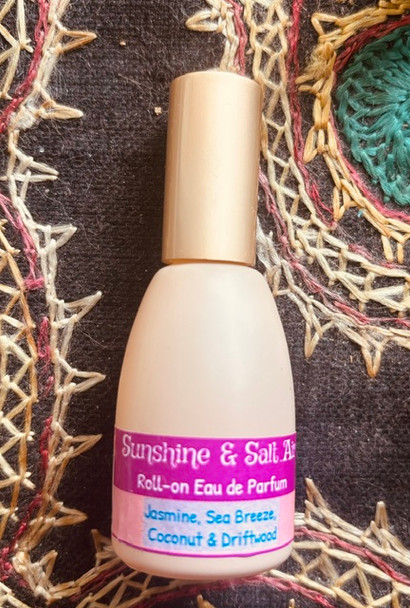 Eau de Parfum
It's like wearing a little bit of the beach with you every where you go.
Sea Breeze captures the scent of ocean air, driftwood evokes the scent
of wood weathered by wind and Coconut to make you feel the warm
comforting sunshine with sweet jasmine to give you that
relaxing, laid back vibe