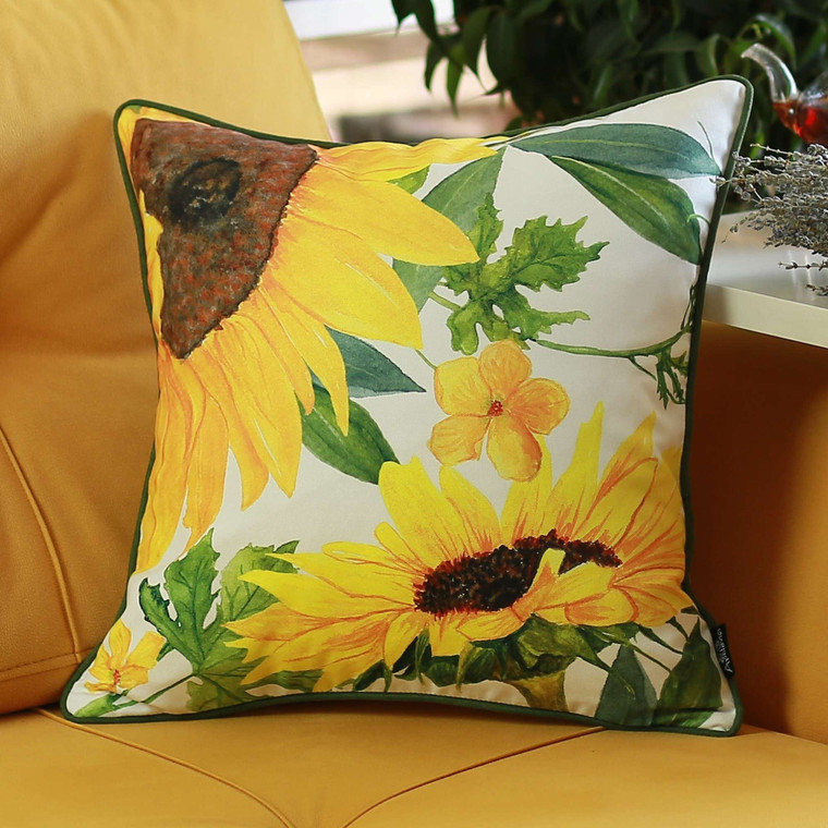 18 X 18 Yellow Floral Zippered Polyester Thanksgiving Throw Pillow N270-399349 18 X 18 Yellow Floral Zippered Polyester Thanksgiving Throw Pillow N270-399349
