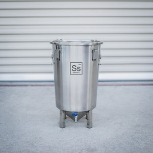 7 gal | Brew Bucket Fermenter 7 gal | Brew Bucket Fermenter