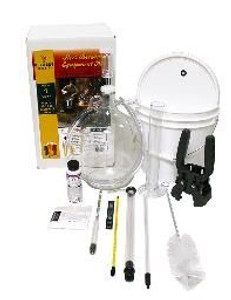 BREWER'S BEST® 1 Gallon Beer Starter Equipment Kit BREWER'S BEST® 1 Gallon Beer Starter Equipment Kit