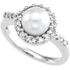 White Freshwater Round Cultured Pearl & Gold - Diamond Ring