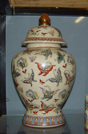 Mariposa Contemporary Butterfly - Luxury Handmade Reproduction Chinese Porcelain - 14 Inch Covered Temple Jar Style 1