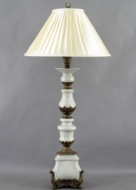 2022:4907 White Crackle Pattern - Luxury Hand Painted Porcelain and Gilt Bronze Ormolu - 47 Inch Buffet Lamp