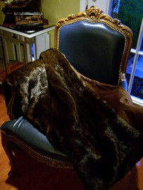 Sable - Luxaire Faux Fur Pet Blanket Lounger - Natural look and Luxuriously Soft - 30" X 36", 3523