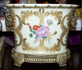 Ivory and Golden Floral - Luxury Chinese Porcelain Pattern