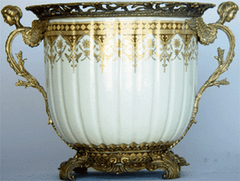 Neo Classical Ivory and Gold - Luxury Chinese Porcelain Pattern