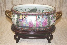 Style 591 - Figural Gold Rose Medallion - Luxury Handmade Reproduction Chinese Porcelain - 22 Inch Foot Bath | Planter | Centerpiece Style 591