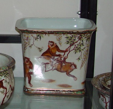 Merry Monkeys - Luxury Handmade Reproduction Chinese Porcelain - 10t x 7L Rectangular Planter - Style 647