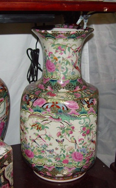 Nature Scene Gold Rose Medallion - Luxury Handmade Reproduction Chinese Porcelain - 14 Inch Mantel | Quad Vase - Style B7