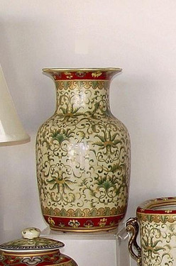 Chinese Red and Fern Green - Luxury Handmade Reproduction Chinese Porcelain - 14 Inch Tabletop Jardiniere | Mantel Vase Style B72
