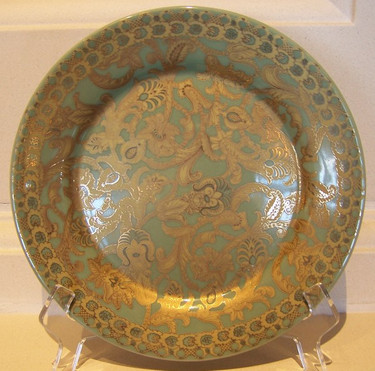 Celadon Green and Gold Arabesque, Luxury Handmade Reproduction Chinese Porcelain, 10 Inch Decorative Display Plate Style 83