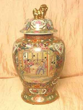 Figural Gold Rose Medallion - Luxury Handmade and Painted Reproduction Chinese Porcelain - 24 Inch Covered Temple Jar