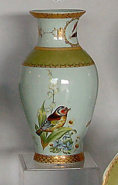 Bluebird Nature Scene - Luxury Handmade and Painted Reproduction Chinese Porcelain - 14 Inch Mantle Vase, Jardiniere - Style 3