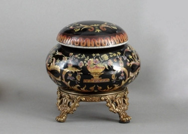 Floral Drama Pattern - Luxury Hand Painted Porcelain and Gilt Bronze Ormolu - 4 Inch Round Box