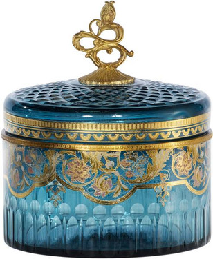 Luxe Life Finely Finished Cut Crystal Glass and Gilt Bronze Ormolu, 8 Inch Covered Box