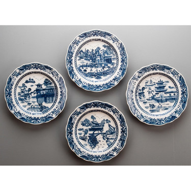2022:9984 Blue and White Willow Porcelain 12" Scalloped edge Plates - Set of 4