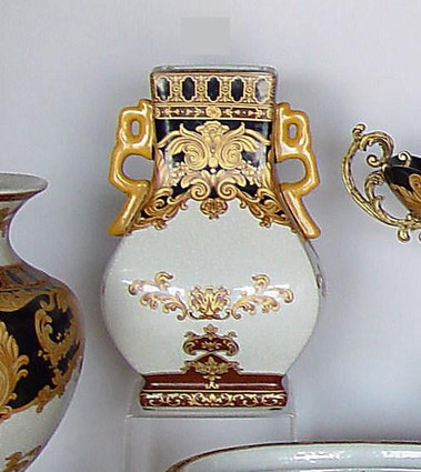 Ebony Black and Gold Acanthus - Luxury Handmade Reproduction Chinese Porcelain - 14 Inch Vase | Jardiniere Style B23