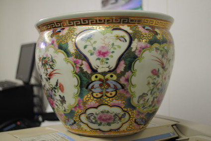 Nature Scene Gold Rose Medallion - Luxury Handmade Reproduction Chinese Porcelain - 10 Inch Fish Bowl | Fishbowl | Planter Style 35