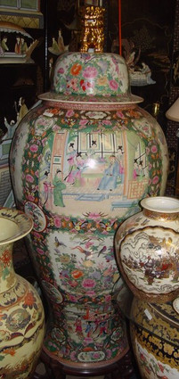 Figural Gold Rose Medallion - Luxury Handmade Reproduction Chinese Porcelain - 54 Inch Foo Dog Palace Covered Urn Style B14