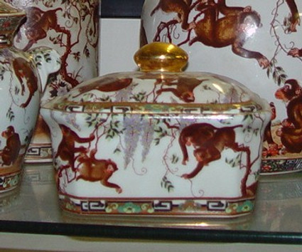 Merry Monkeys - Luxury Handmade and Painted Reproduction Chinese Porcelain - 7 Inch Decorative Box, Container - Style 77