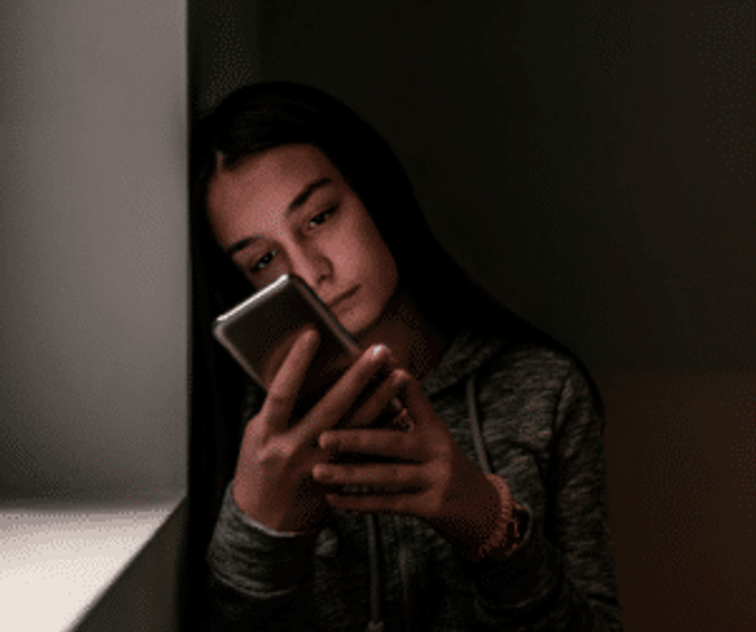 Digital Parenting Pros, Cons, and Solutions