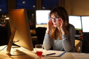 Woman-on-computer