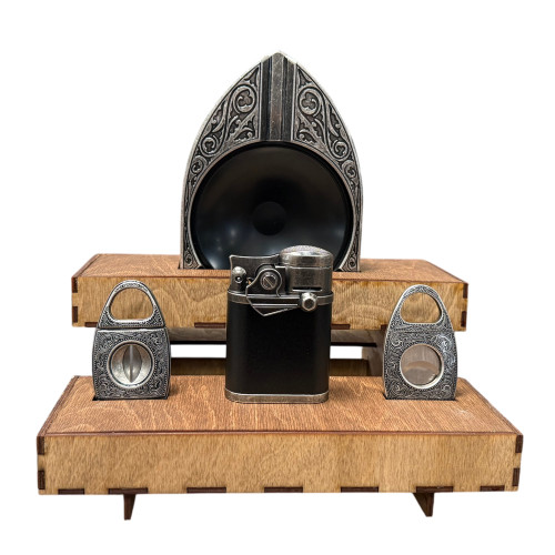 Visol Wood Display with Orient Quad Flame Table Lighters, Albion Ashtrays, Wild West Double Guillotine Cutters & Wild West V-Cutters