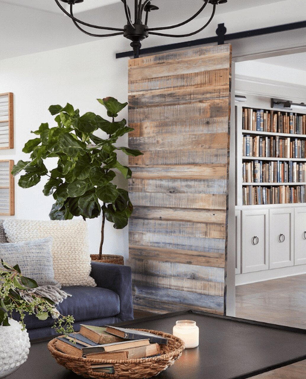 rustic-reclaimed-wood-sliding-barn-door.jpg