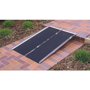 PVI Singlefold Ramp 36"L x 30"W