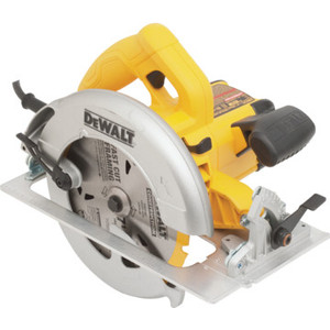 DeWalt 7-1/4" 15 Amp Lightweight Circular Saw