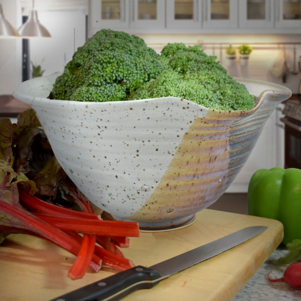 Cottage Pearl Collection: Stoneware Pottery Colander