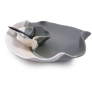 Hilborn Pottery Contemporary Twist Chip Dip Dish