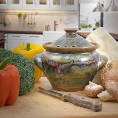 can you microwave glazed pottery