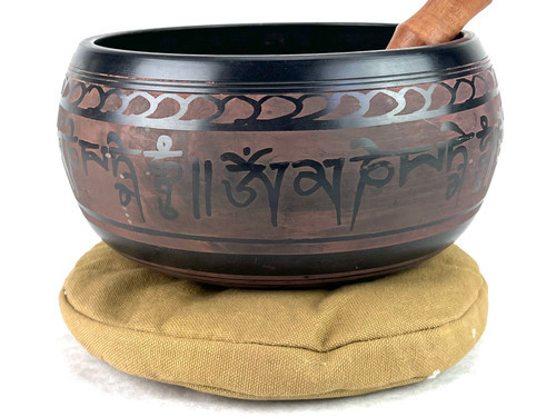 7.5" E/A Note Cast Aluminum Himalayan Singing Bowl #e12100923