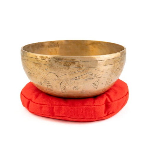 7.25" G/C# Note Engraved Himalayan Singing Bowl #g8801025