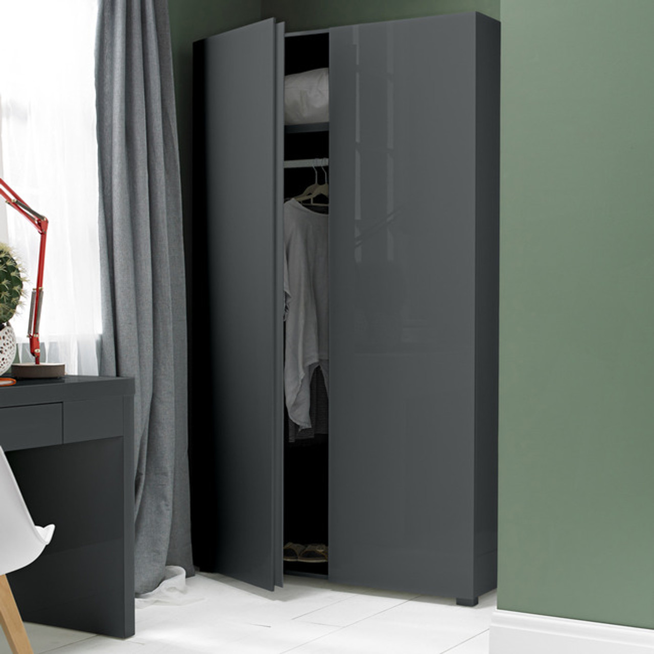Hoxton 2 2024 door wardrobe