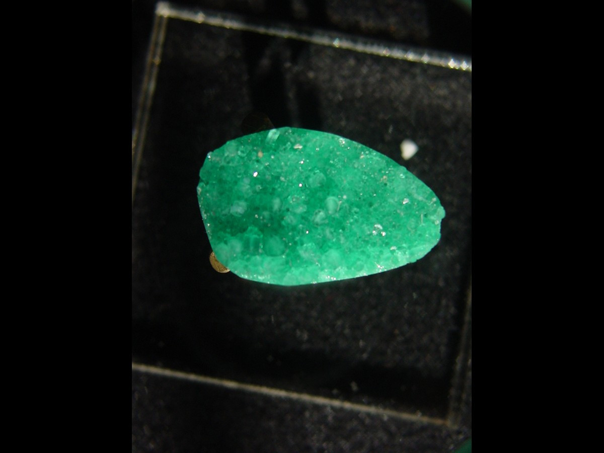 CHESTA (Emerald)