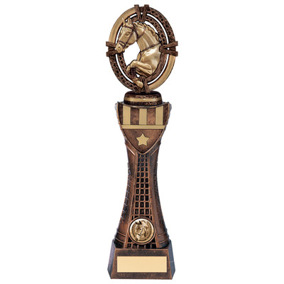 MAVERICK Equestrian Trophy Series