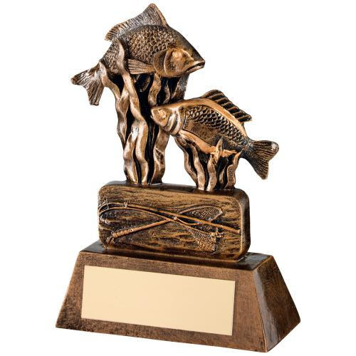 Two antique gold fish above a fishing net and angling rod. This trophy includes FREE engraving.