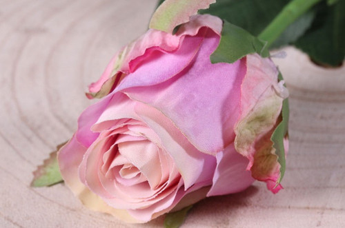 Small Rose Bud Pink (45.5cm) 