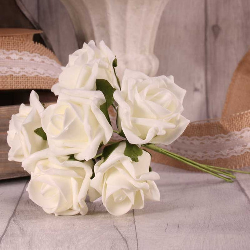 Bunch of 6 White Foam Tea Rose Bunch of 6 White Foam Tea Rose