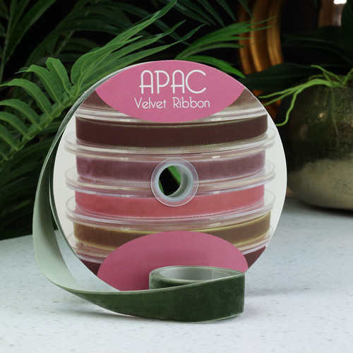 Dusky Green Velvet Ribbon (25mm x 20m) Dusky Green Velvet Ribbon (25mm x 20m)