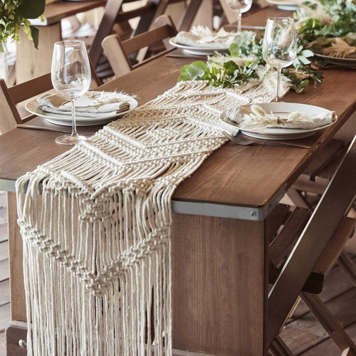 White Macrame Table Runner White Macrame Table Runner