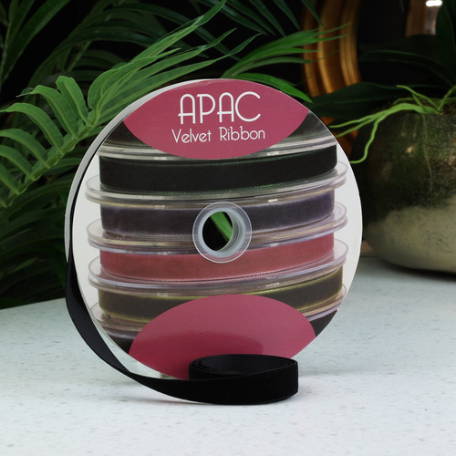 Black Velvet Ribbon (15mm x 20m) Black Velvet Ribbon (15mm x 20m)