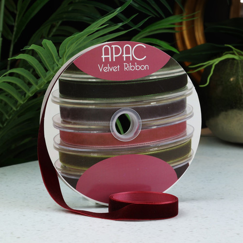 Burgundy Velvet Ribbon (15mm x 20m) Burgundy Velvet Ribbon (15mm x 20m)
